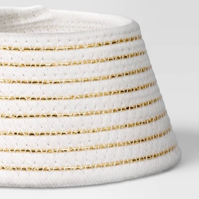 7" Christmas Wrap Mini Tree Collar White Gold - Wondershop™ 4 7" Christmas Wrap Mini Tree Collar White Gold - Wondershop™ - Image 2