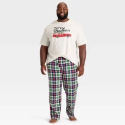 Men's Plaid Microfleece Holiday Matching Family Pajama Pants - Wondershop™ 6 Men's Plaid Microfleece Holiday Matching Family Pajama Pants - Wondershop™ -Wondershop GUEST 2711fa4b 0b5f 47f8 9d1e 365894339abd