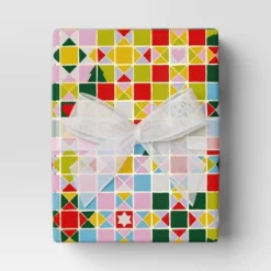 25 Sq Ft Christmas Humble Cheer Premium Red White Icon Stars Plaid - Wondershop™