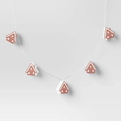 8ct LED Battery Operated Christmas Gingerbread Houses Novelty String Lights Warm White With Clear Wire - Wondershop™ 4 8ct LED Battery Operated Christmas Gingerbread Houses Novelty String Lights Warm White With Clear Wire - Wondershop™ - Image 2