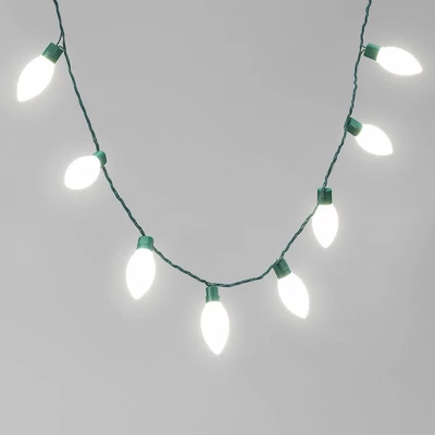 25ct LED C9 Classic Glow Indoor Outdoor Christmas String Lights With Green Wire - Wondershop™ 8 25ct LED C9 Classic Glow Indoor Outdoor Christmas String Lights With Green Wire - Wondershop™ - Image 6