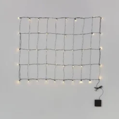 3'x4' 50ct Solar LED Christmas Net Lights With Green Wire - Wondershop™ -Wondershop GUEST f4e5ec41 5bc0 43ce 875d cc2b29901ab3